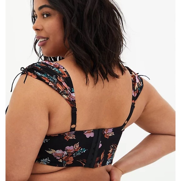 NWT Torrid Black Floral Mesh Drawstring Cap Sleeve Longline Bralette - Picture 3 of 11
